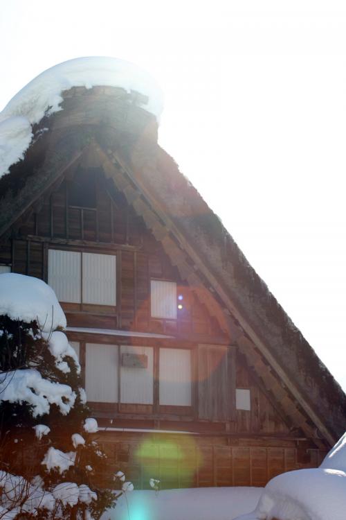 世界文化遺産の白川郷は真っ白 ５