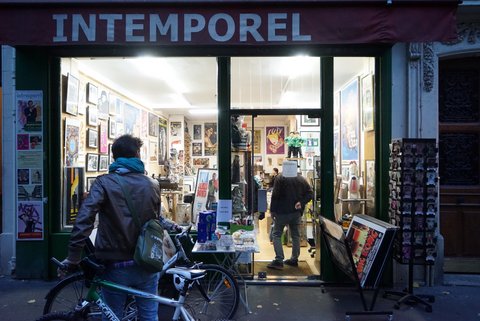 映画ポスターの専門店