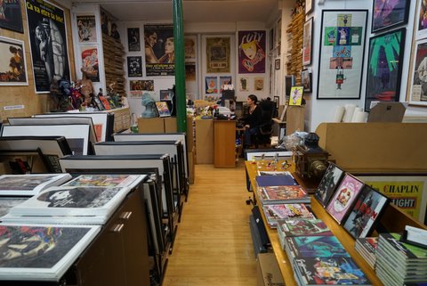 映画ポスターの専門店