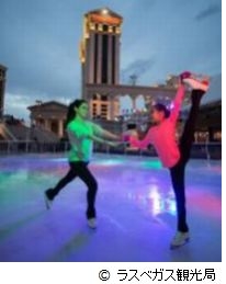 冬の風物詩のアイススケート2