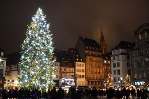 クリスマス・ツリー発祥地ストラスブール