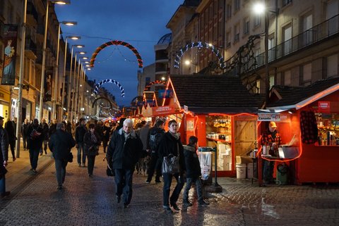 アミアンのクリスマス市は世界一周