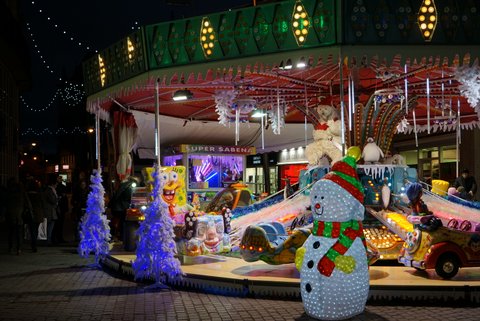 アミアンのクリスマス市は世界一周