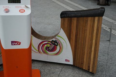 ストラスブール駅 自転車 発電