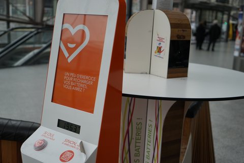 ストラスブール駅 自転車 発電