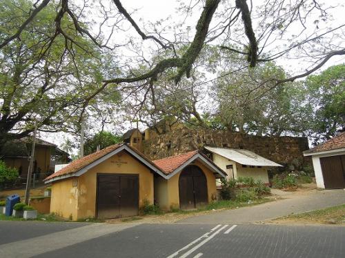 ゴール、ポルトガル時代の城壁