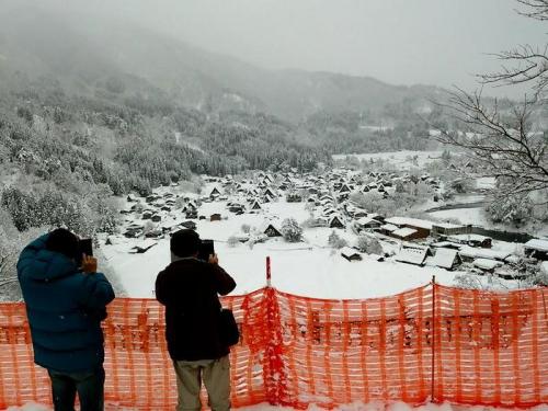 感動の冬に巡り会う旅 〜白川郷〜 1