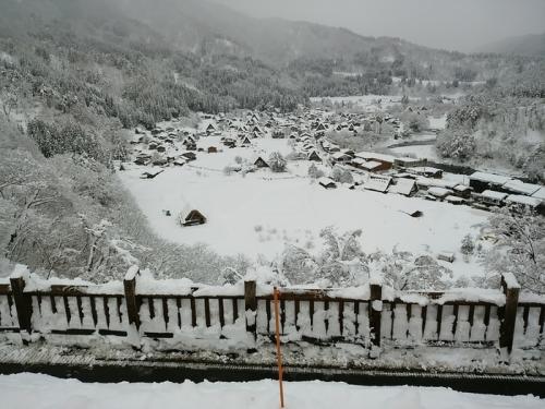 感動の冬に巡り会う旅 〜白川郷〜 ２