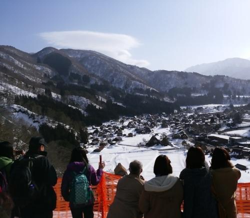 〜卒業旅行・春休み観光旅行に♪〜白川郷１