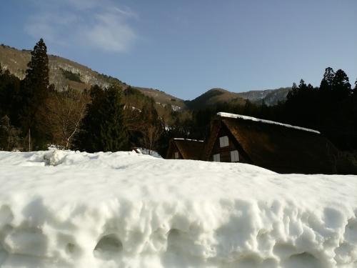 〜卒業旅行・春休み観光旅行に♪〜白川郷３
