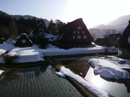 〜卒業旅行・春休み観光旅行に♪〜白川郷６