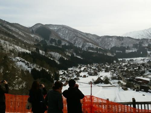 気ままな一人旅 白川郷☆温泉入るにも 3