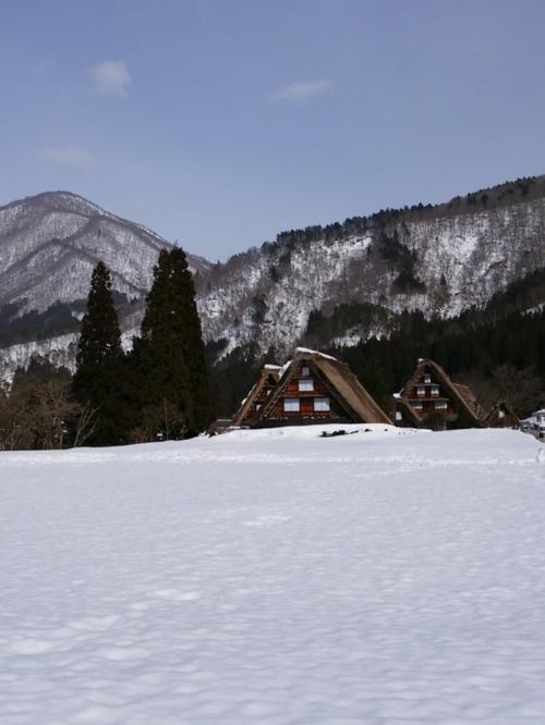 気ままな一人旅 白川郷☆温泉入るにも 4