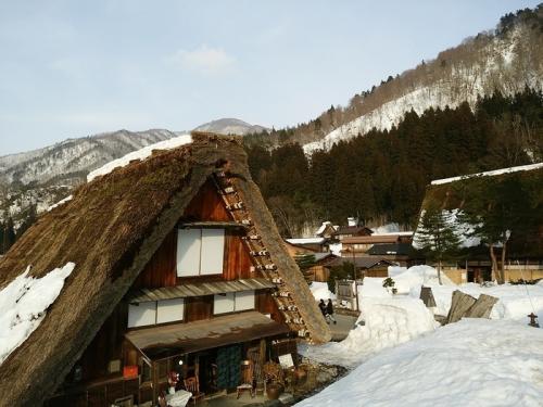 気ままな一人旅 白川郷☆温泉入るにも 7