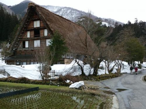 いよいよ春休み突入★ 世界遺産 白川郷7