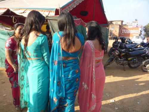 ブラウスとシャツ３