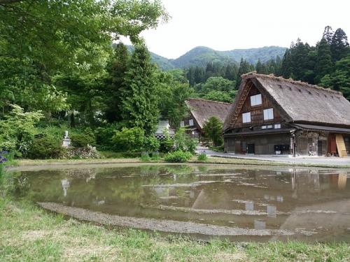 梅雨の時期って、旅行迷いますよね５