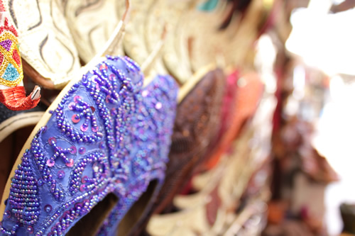 刺繍は結構細かくて丁寧