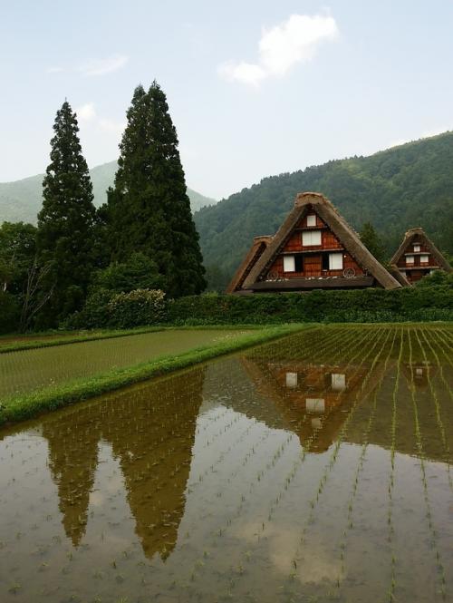 日本を感じるスポット白川郷 １