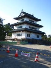 弘前城天守２