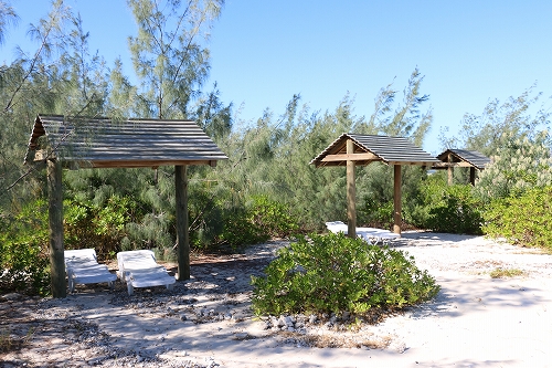 テニア島休憩所