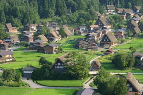 お盆明け残りの夏休みを白川郷で2