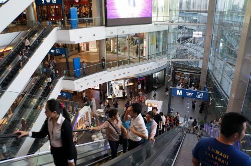 21日ショッピングモール