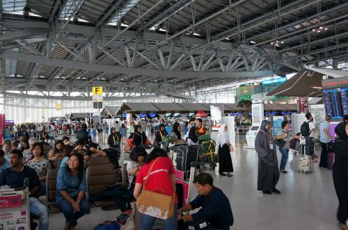 21日空港出発ロビー