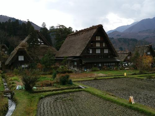 11月の連休は白川郷へ ６