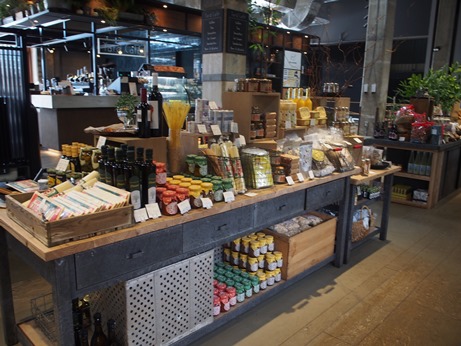 Buttibakerly横お土産売り場4