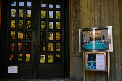 カイザーエントランス