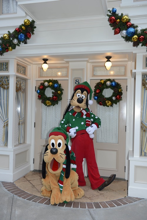 グーフィーとプルート