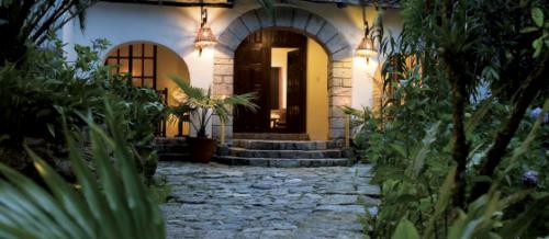 インカテラ 玄関