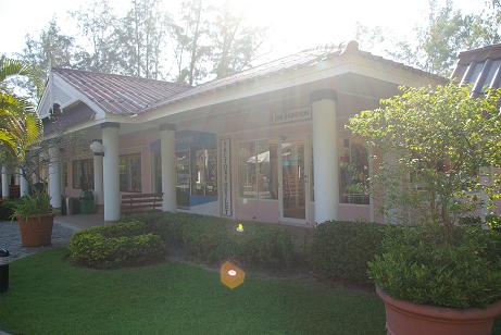 ジムトンプソン・アウトレット