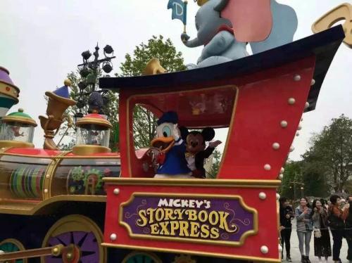 上海ディズニー３