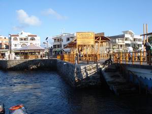 サンクリストバル島港