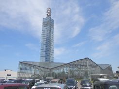 道の駅あきた港セリオン外観