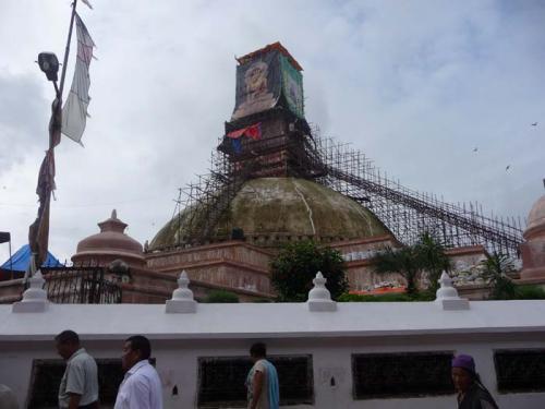 「ボウダナート」２