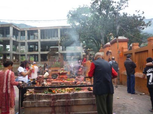 「ジャナイ・プルニマ」3