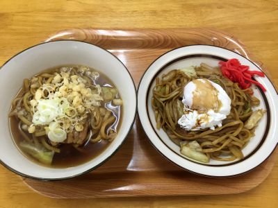 黒石やきそばとつゆやきそば