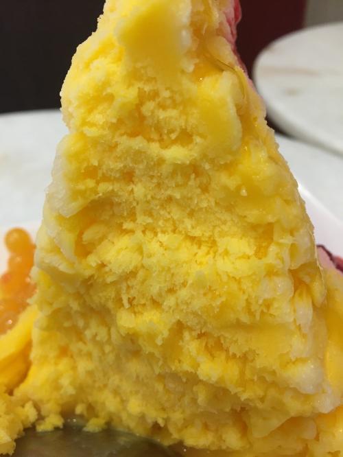 スノーアイス断面