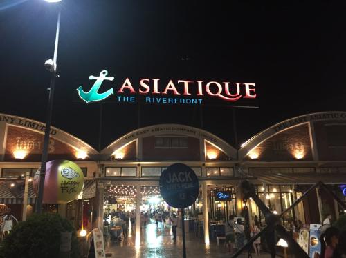 アジアンティークリバーフロント