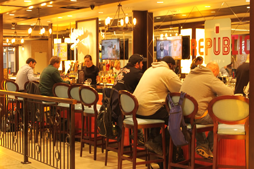 飲食店が充実！