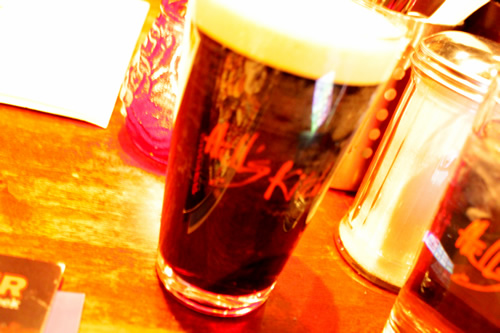 地元産の黒ビール!