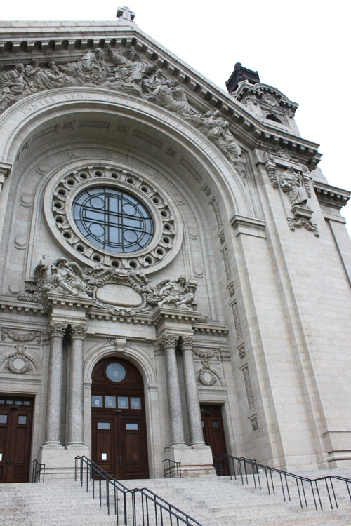 セントポール大聖堂のファサード