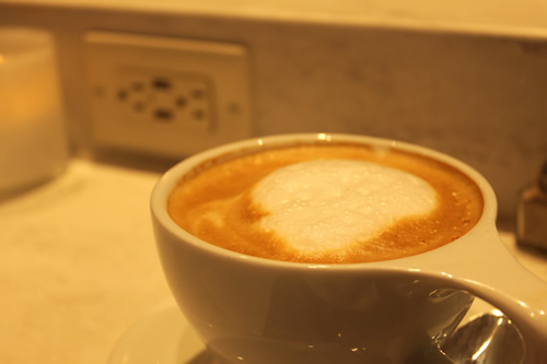 エスプレッソダブルショット入りカプチーノ