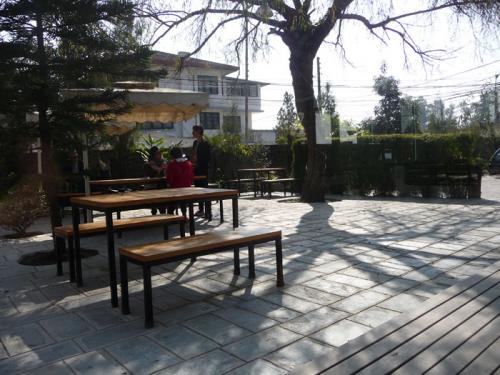 レストラン「Nina’s」2