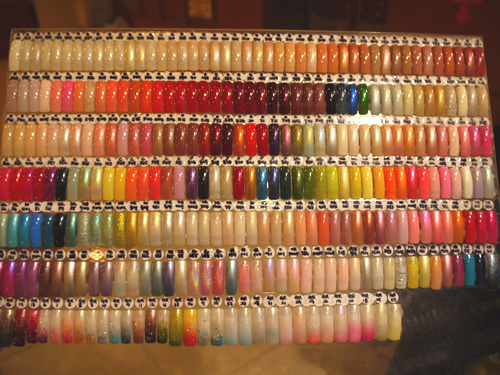 カラー見本もいっぱいあります