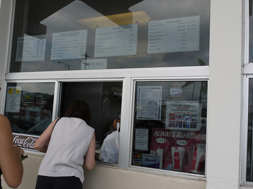 アリー・レストラン