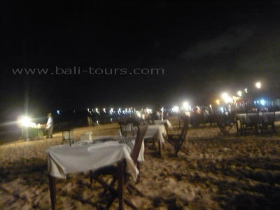 ジンバラン・カフェのようす